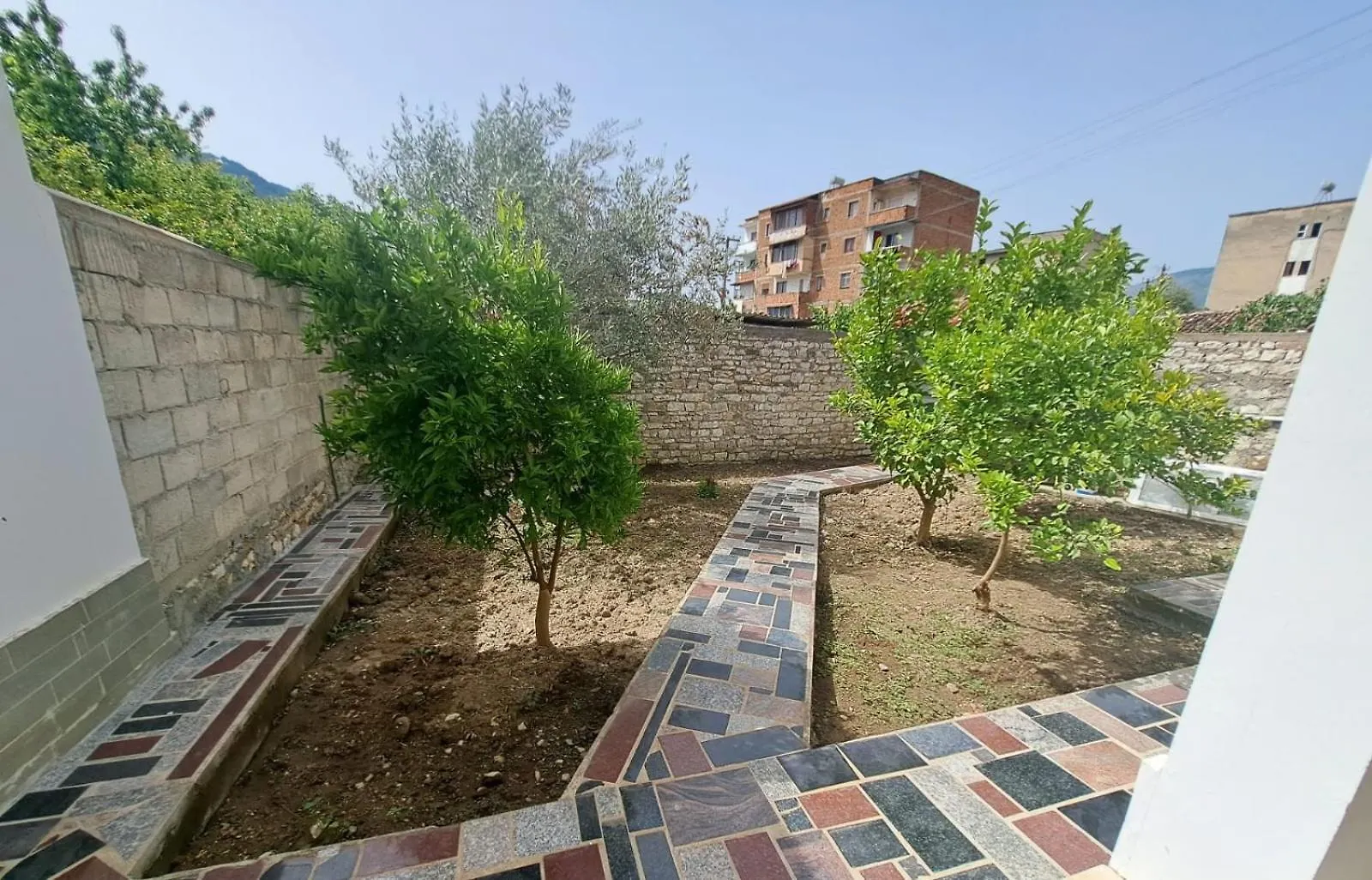 Vila Vokopola Berat 0*,
